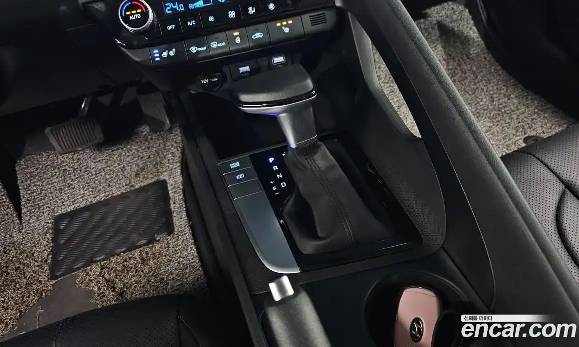 Hyundai Avante 2021 1.6 Автомат в Москве № 458632, фото 9