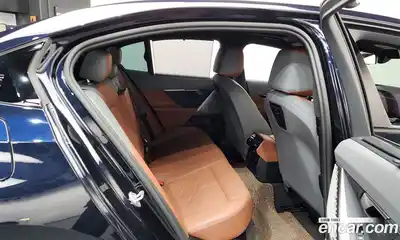 BMW 5-Series 2025 2.0 Автомат в Москве № 463717, миниатюра 12