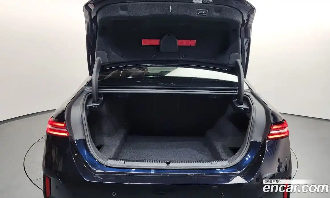 BMW 5-Series 2025 2.0 Автомат в Москве № 463717, фото 20