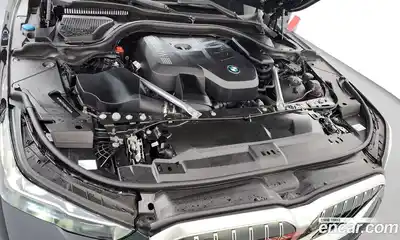 BMW 5-Series 2025 2.0 Автомат в Москве № 463717, миниатюра 6