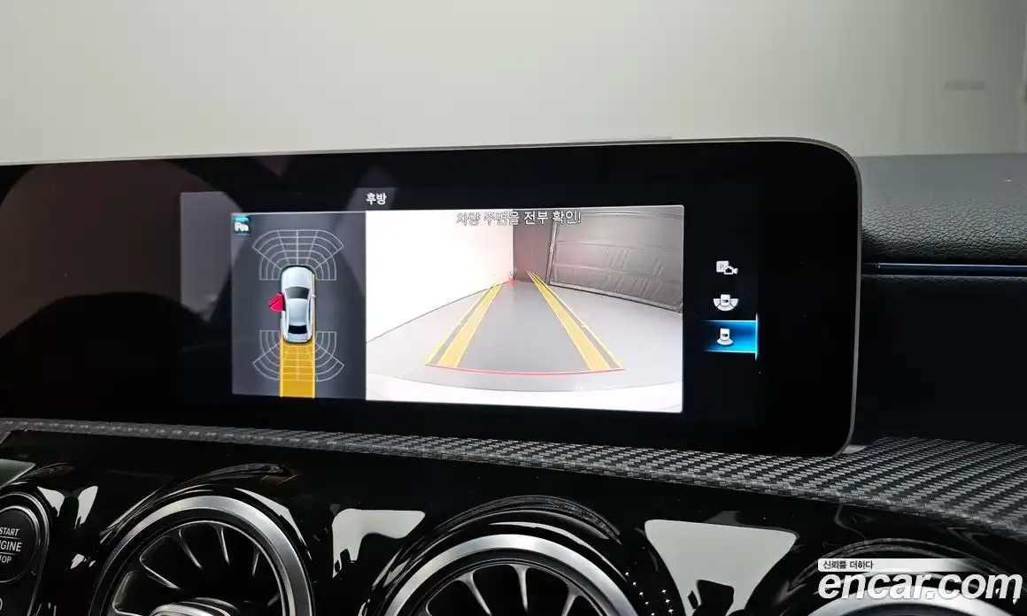 Mercedes-Benz A-Class 2020 2.0 Автомат в Москве № 466237, фото 14