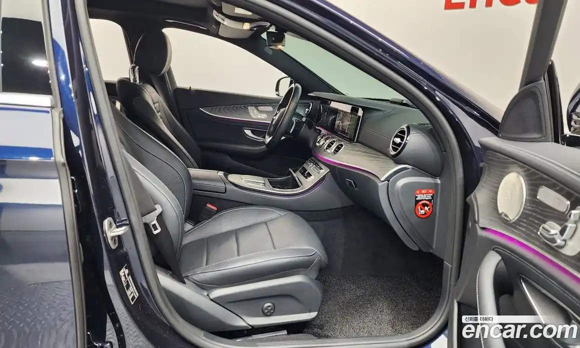 Mercedes-Benz E-Class 2022 2.0 Автомат в Москве № 466379, фото 11