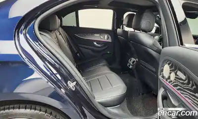 Mercedes-Benz E-Class 2022 2.0 Автомат в Москве № 466379, миниатюра 12