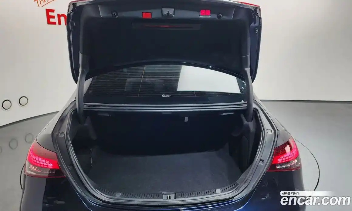 Mercedes-Benz E-Class 2022 2.0 Автомат в Москве № 466379, фото 20