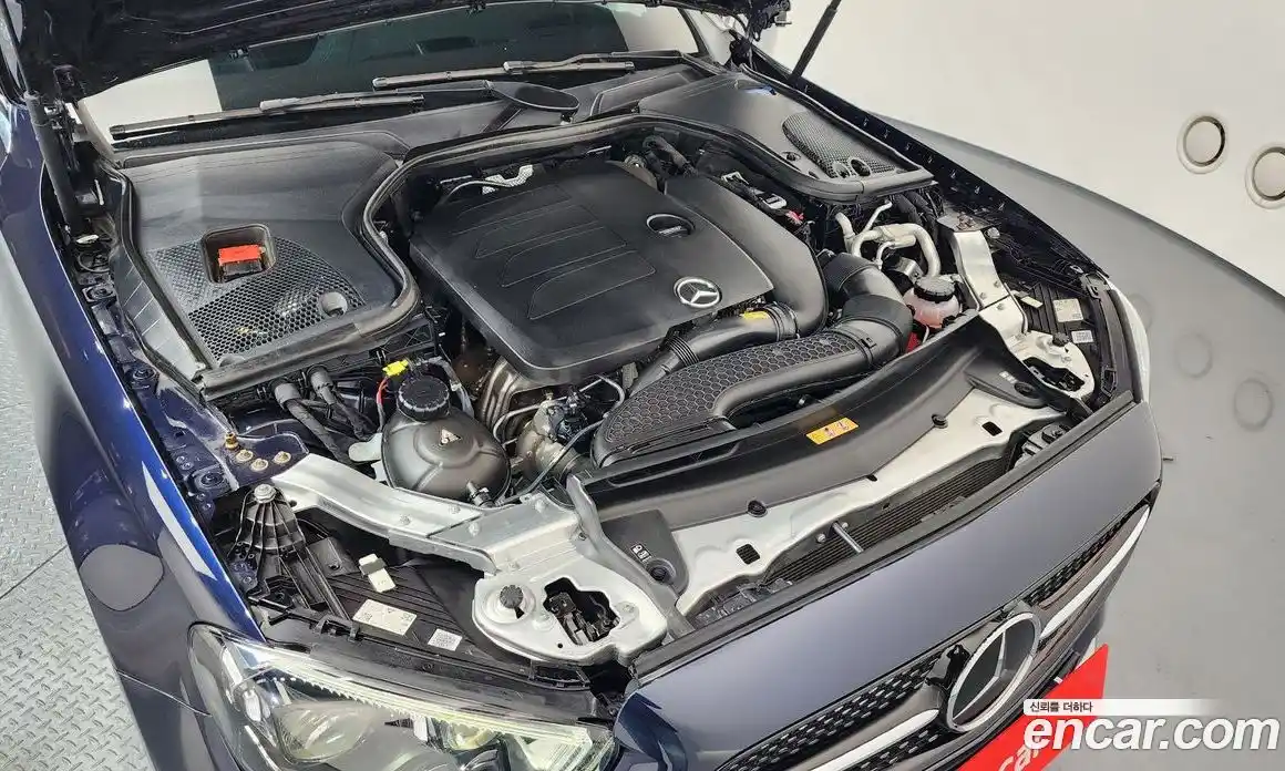 Mercedes-Benz E-Class 2022 2.0 Автомат в Москве № 466379, фото 6