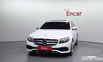 Mercedes-Benz E-Class 2017 1.9 Автомат в Москве № 467873, миниатюра 3