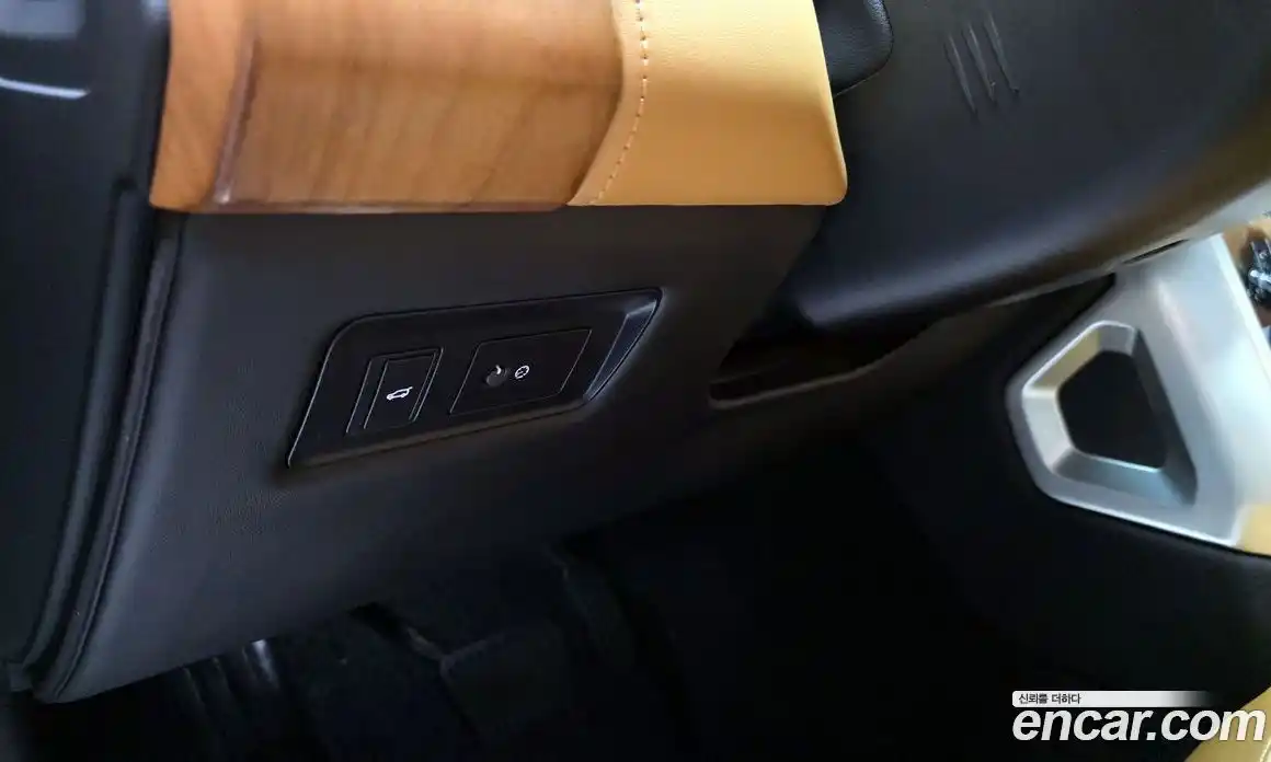 Land Rover Range-Rover 2019 5.0 Автомат в Москве № 471200, фото 14