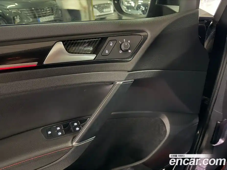 Volkswagen Golf 2015 2.0 Автомат в Москве № 472396, фото 15