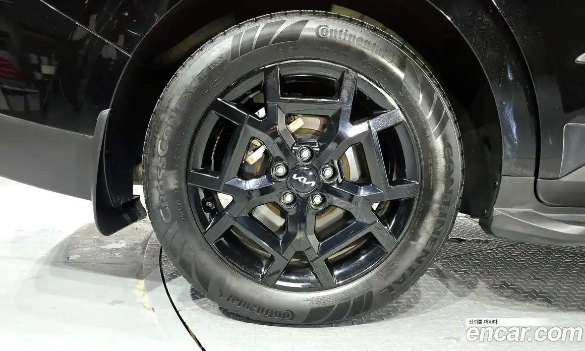 Kia Canival 2025 1.6 Автомат в Москве № 54259, фото 11