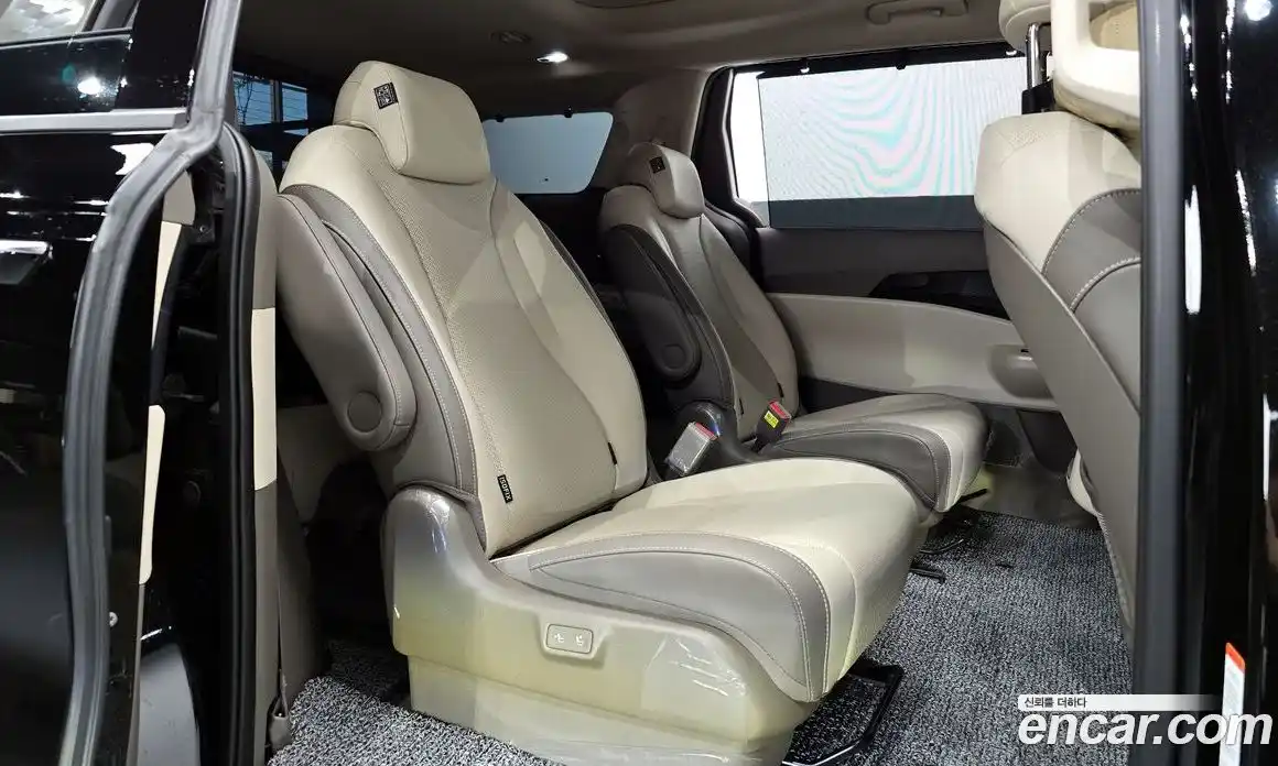 Kia Canival 2025 1.6 Автомат в Москве № 54259, фото 16