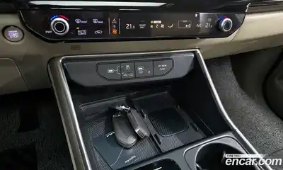 Kia Canival 2025 1.6 Автомат в Москве № 54259, миниатюра 3