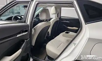 Kia Seltos 2023 1.6 Автомат в Москве № 556, миниатюра 11