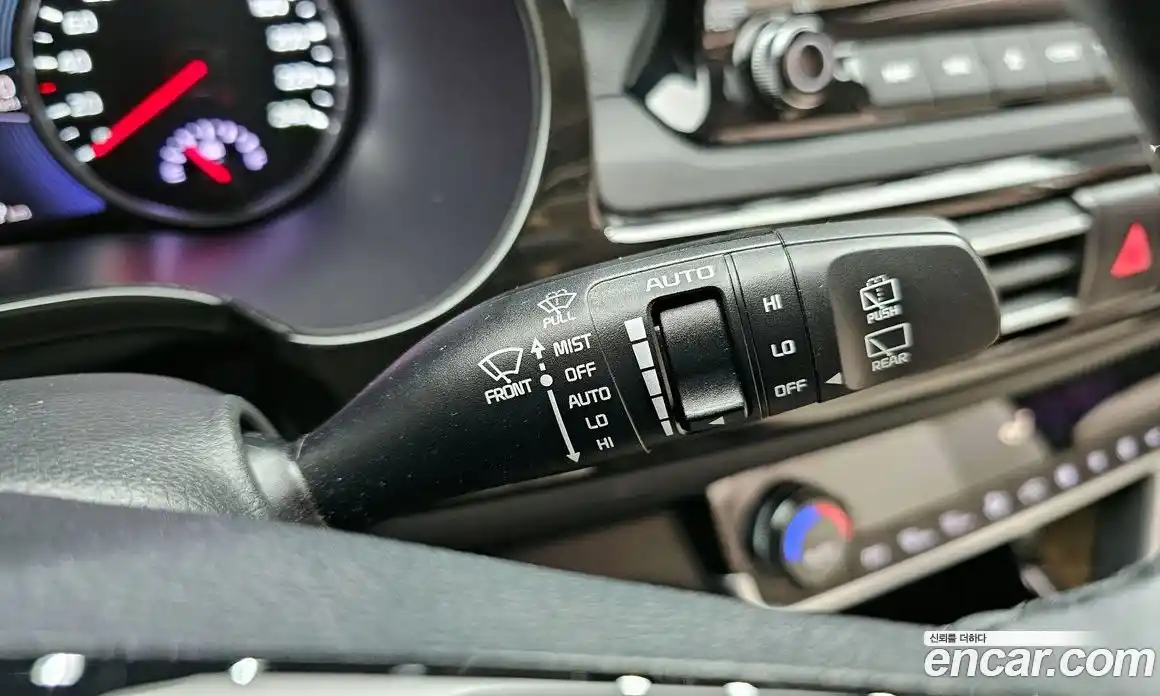 Kia Seltos 2023 1.6 Автомат в Москве № 556, фото 16