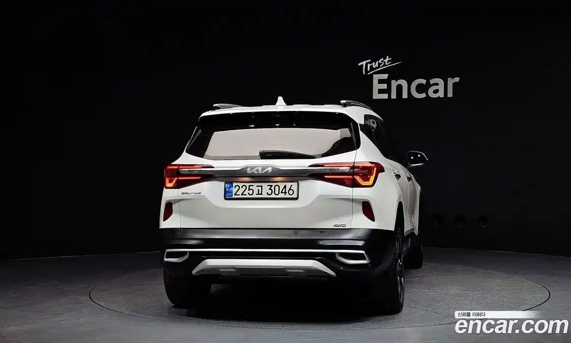 Kia Seltos 2023 1.6 Автомат в Москве № 556, фото 4