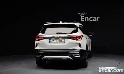 Kia Seltos 2023 1.6 Автомат в Москве № 556, миниатюра 4