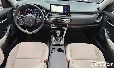 Kia Seltos 2023 1.6 Автомат в Москве № 556, миниатюра 7