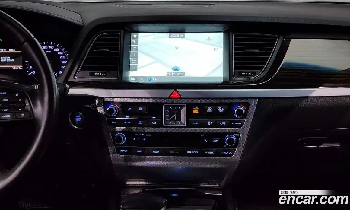 Genesis G80 2018 3.3 Автомат в Москве № 56541, фото 19