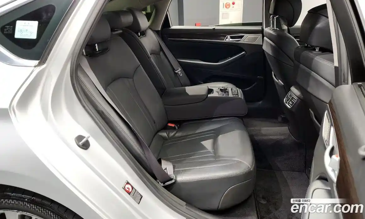 Genesis G80 2018 3.3 Автомат в Москве № 56541, фото 8