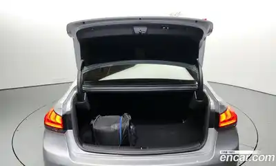 Genesis G80 2018 3.3 Автомат в Москве № 56541, миниатюра 9