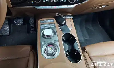 Genesis GV70 2024 2.5 Автомат в Москве № 58372, миниатюра 10