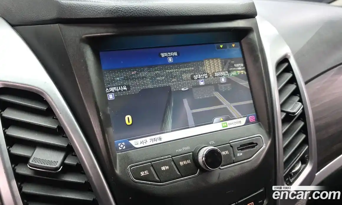 SsangYong Korando 2015 2.0 Автомат в Москве № 62067, фото 8