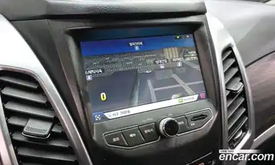 SsangYong Korando 2015 2.0 Автомат в Москве № 62067, миниатюра 8