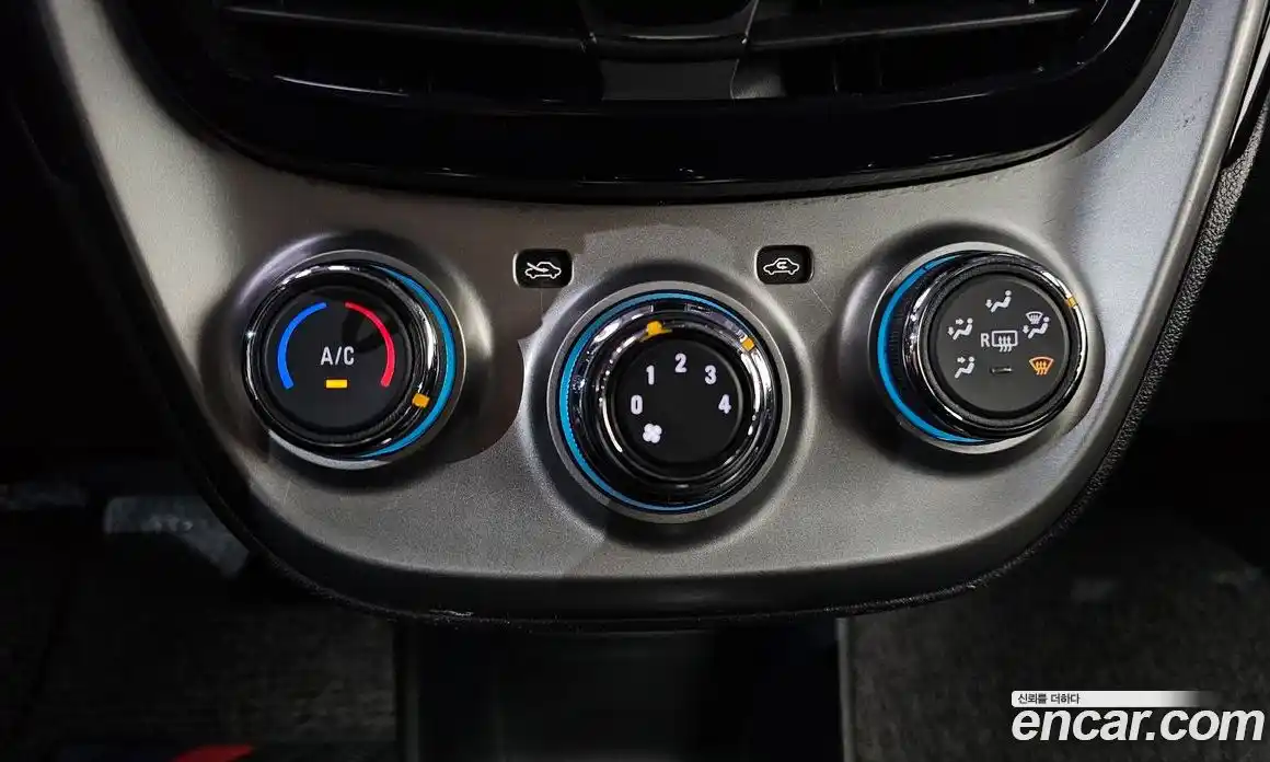 Chevrolet Spark 2016 1.0 Автомат в Москве № 75093, фото 15