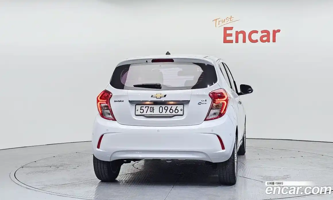 Chevrolet Spark 2016 1.0 Автомат в Москве № 75093, фото 17