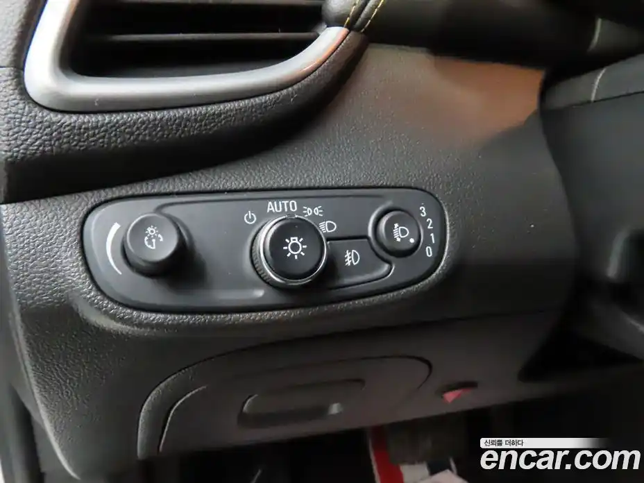 Chevrolet Trax 2019 1.4 Автомат в Москве № 75920, фото 18