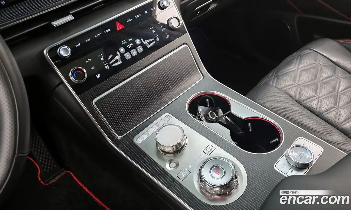 Genesis GV80 2024 2.5 Автомат в Москве № 80966, фото 19