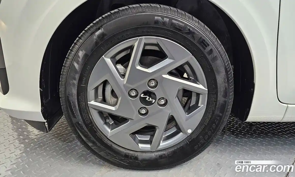 Kia Morning 2024 1.0 Автомат в Москве № 100979, фото 12