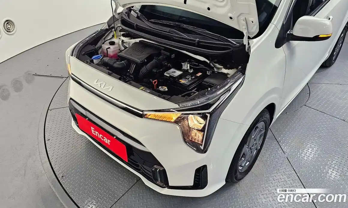 Kia Morning 2024 1.0 Автомат в Москве № 100979, фото 14