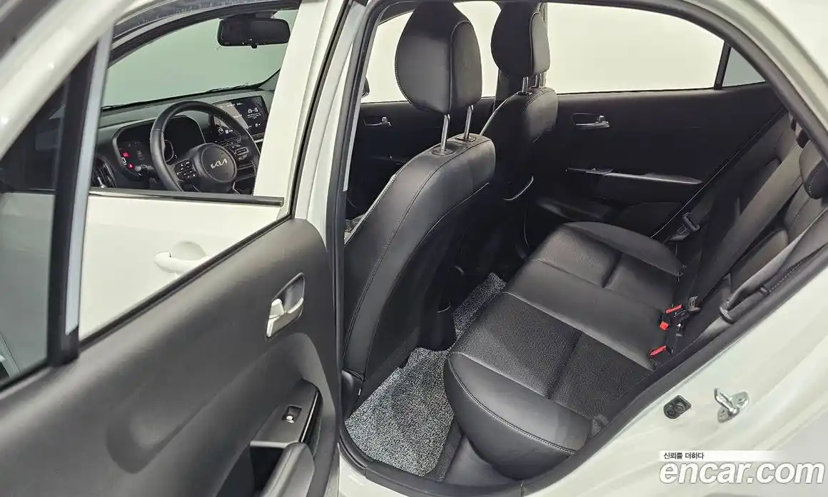 Kia Morning 2024 1.0 Автомат в Москве № 100979, фото 19