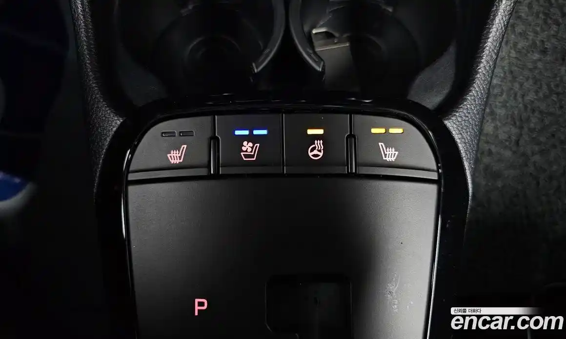 Kia Morning 2024 1.0 Автомат в Москве № 100979, фото 7