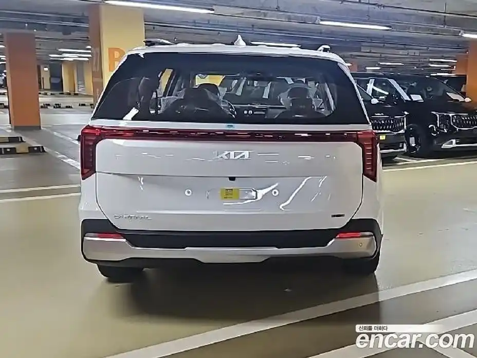 Kia Canival 2026 1.6 Автомат в Москве № 10302, фото 17