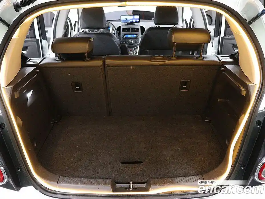 Chevrolet Aveo 2015 1.4 Автомат в Москве № 103244, фото 18