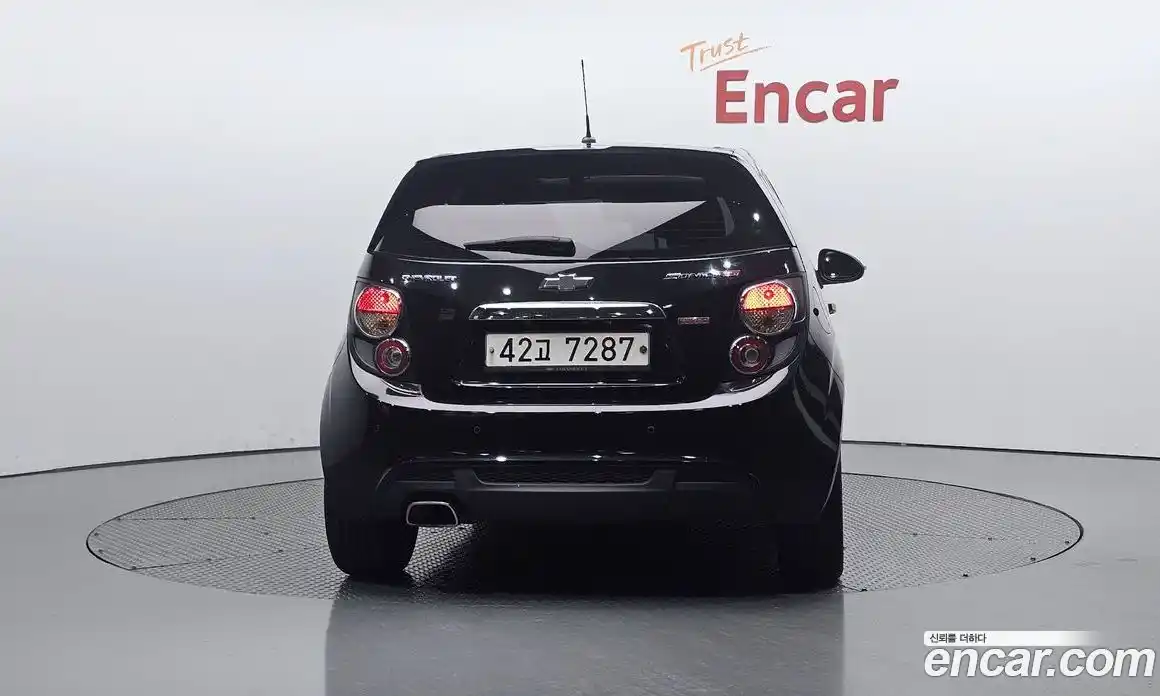 Chevrolet Aveo 2015 1.4 Автомат в Москве № 103695, фото 19