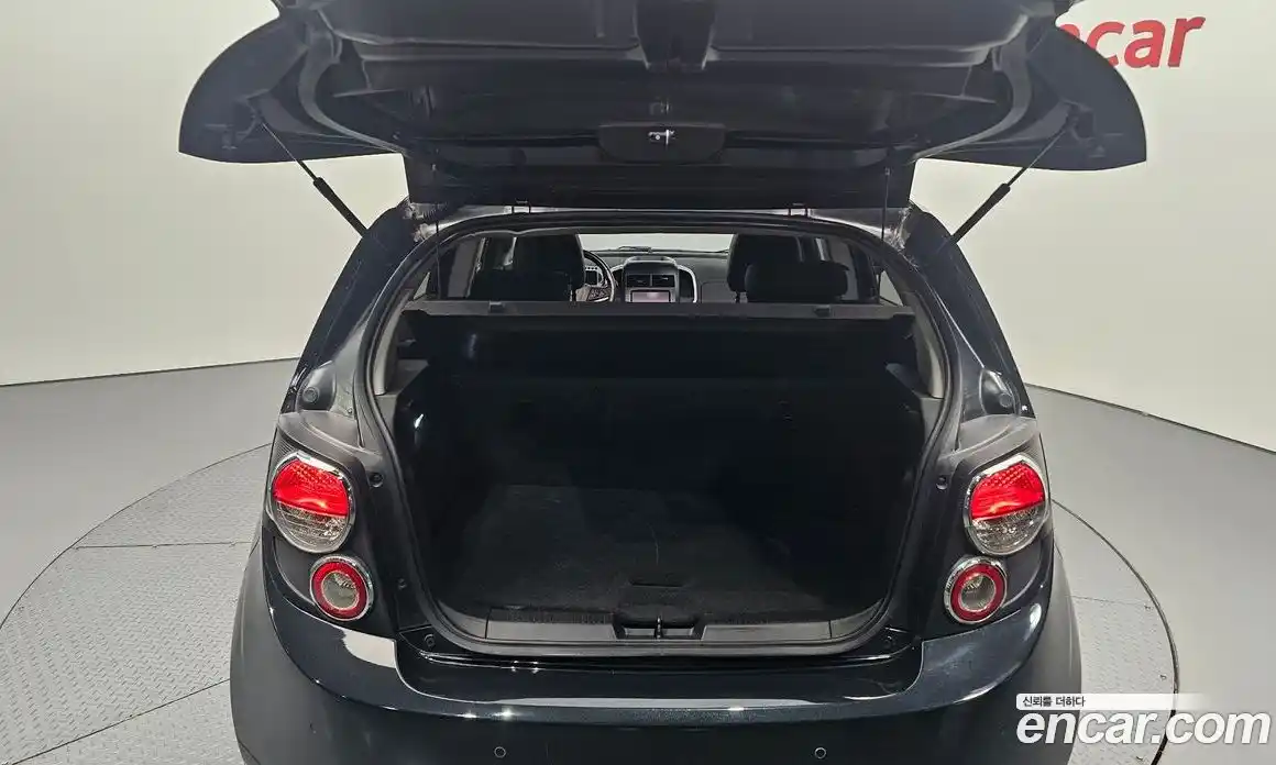 Chevrolet Aveo 2015 1.4 Автомат в Москве № 103695, фото 5