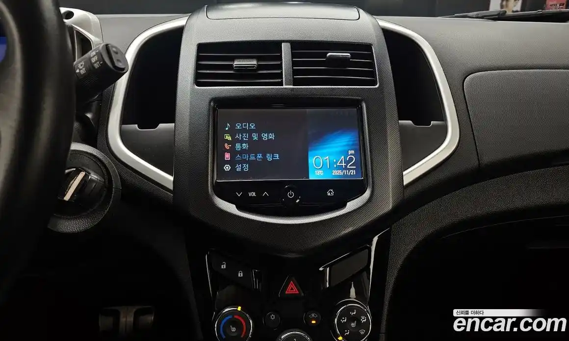 Chevrolet Aveo 2015 1.4 Автомат в Москве № 103695, фото 9