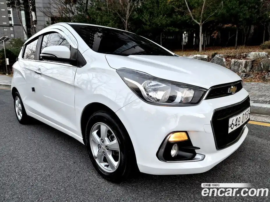 Chevrolet Spark 2016 1.0 Автомат в Москве № 104675, фото 3