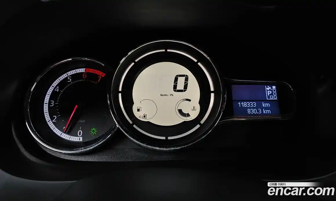 Renault SM3 2017 1.6 Автомат в Москве № 106500, фото 16