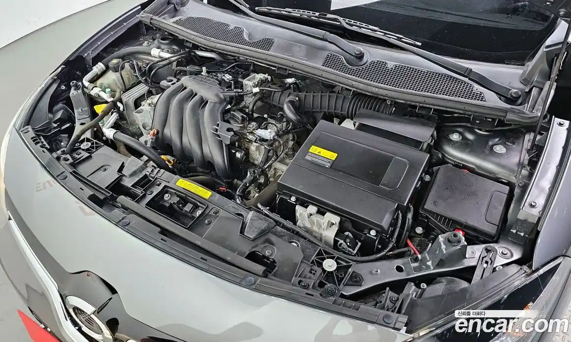 Renault SM3 2017 1.6 Автомат в Москве № 106500, фото 8