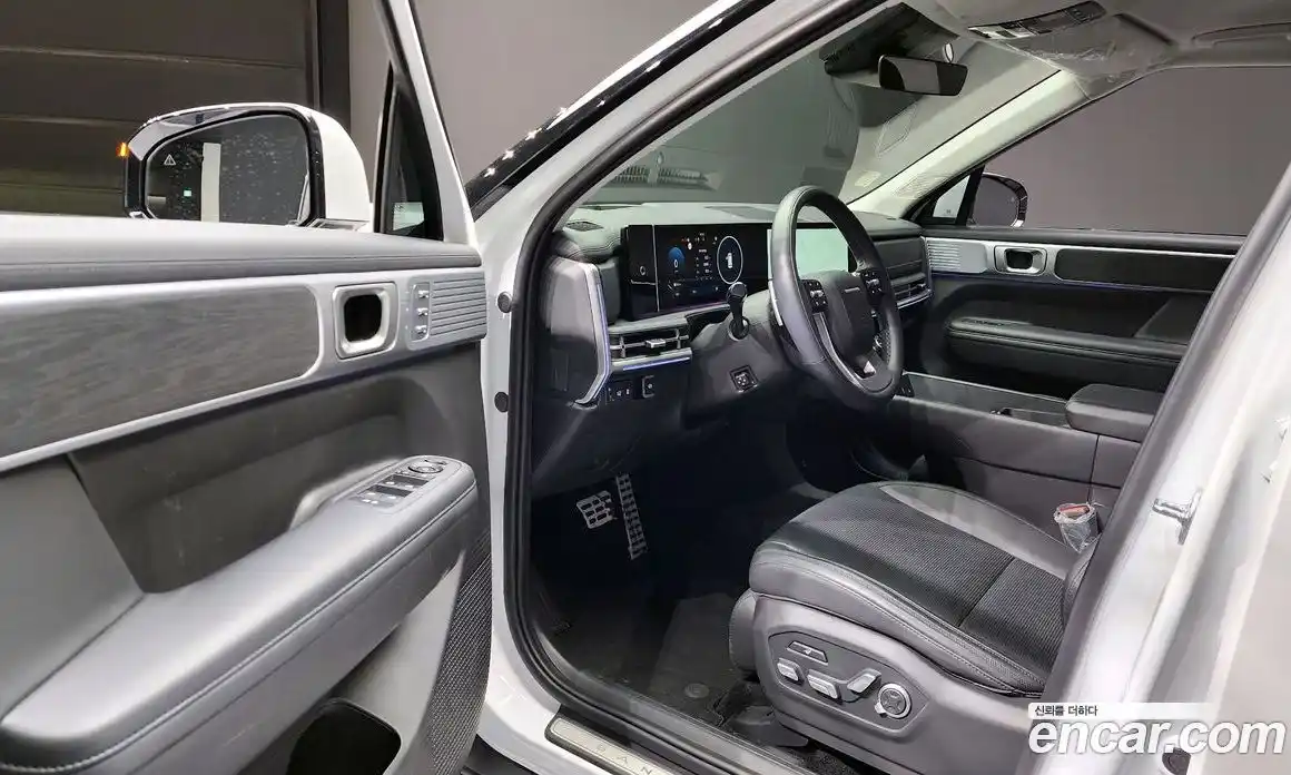 Hyundai Santa Fe 2024 1.6 Автомат в Москве № 107792, фото 15