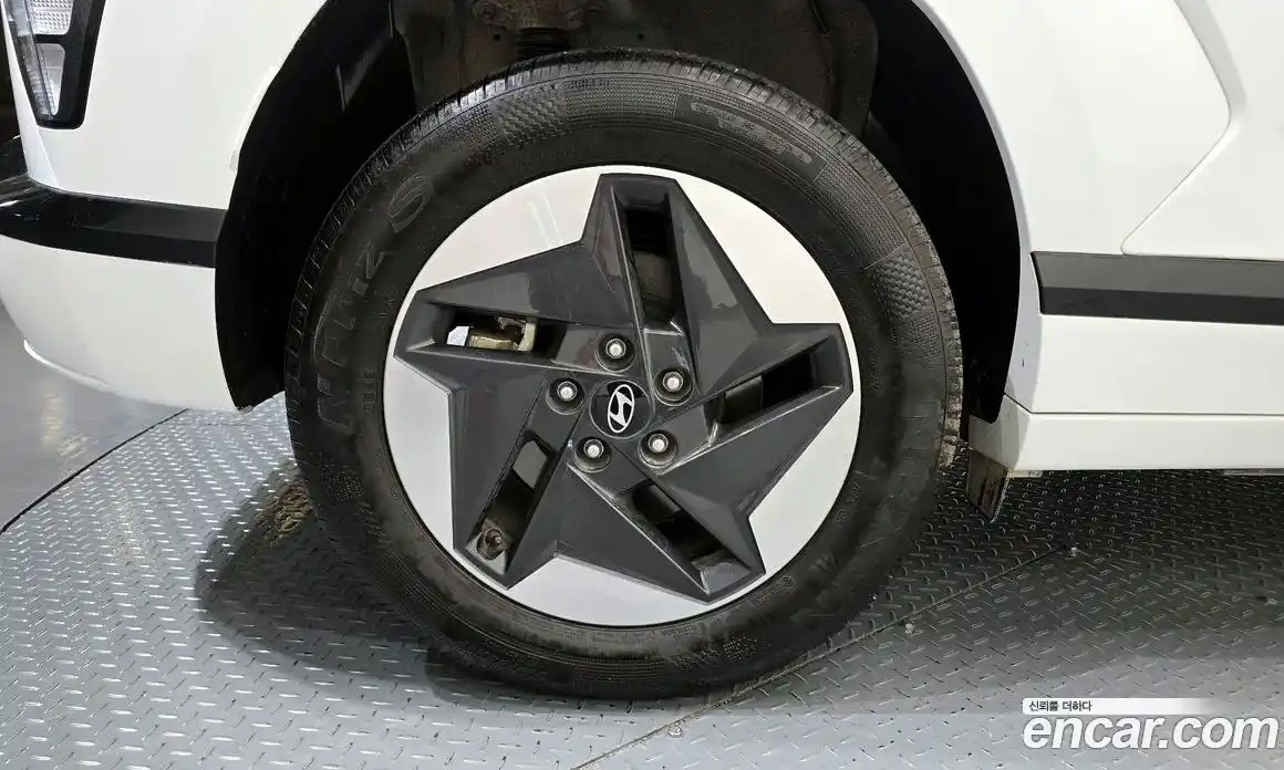 Hyundai Kona 2023 Автомат в Москве № 107923, фото 12