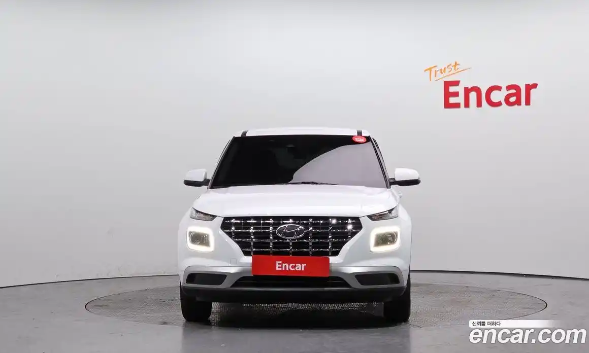 Hyundai Venue 2022 1.6 Автомат в Москве № 108745, фото 3