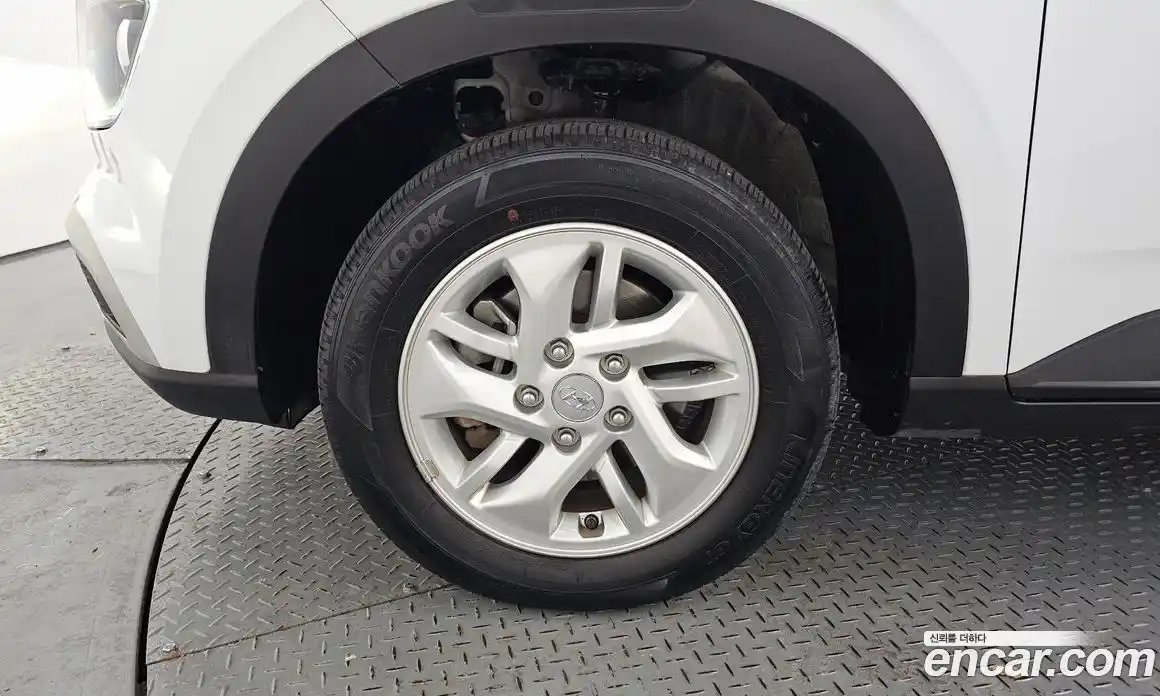 Hyundai Venue 2022 1.6 Автомат в Москве № 108745, фото 5