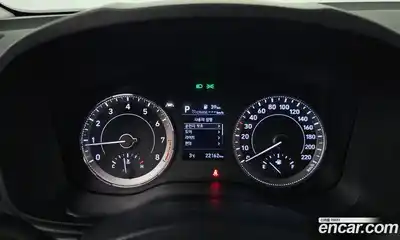 Hyundai Venue 2022 1.6 Автомат в Москве № 108745, миниатюра 8