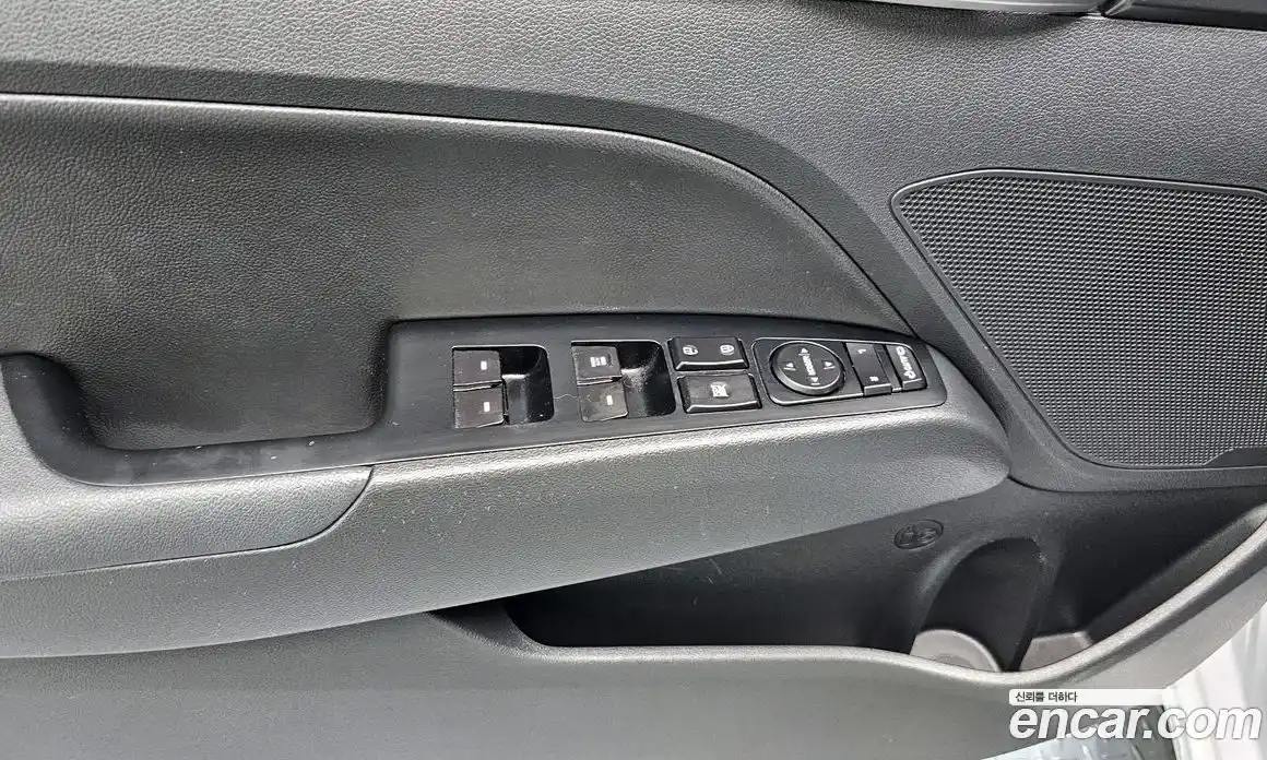 Hyundai Avante 2019 1.6 Автомат в Москве № 108898, фото 12