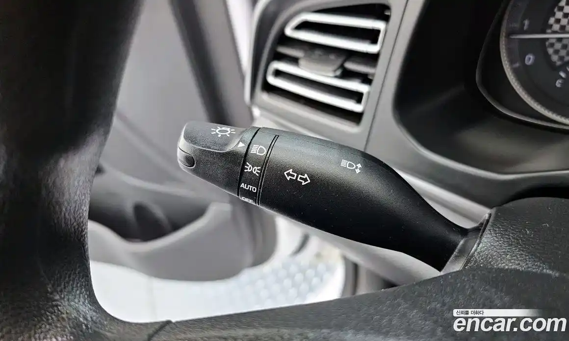 Hyundai Avante 2019 1.6 Автомат в Москве № 108898, фото 10