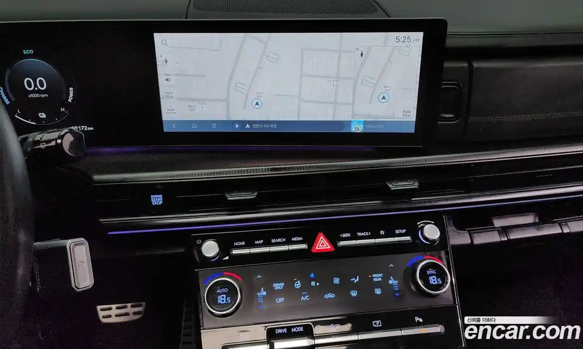 Hyundai Santa Fe 2024 1.6 Автомат в Москве № 112238, фото 15